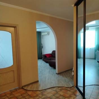 Сдается 2-х комнатная квартира, 60 м²