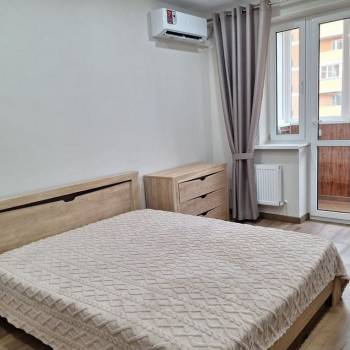 Сдается 1-комнатная квартира, 40 м²