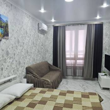 Сдается 1-комнатная квартира, 50 м²