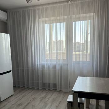 Сдается 2-х комнатная квартира, 70 м²