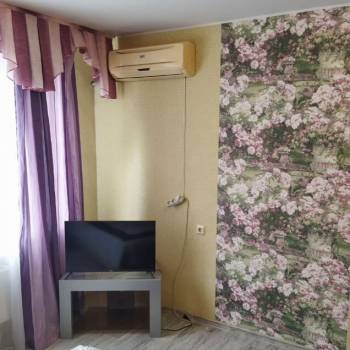 Продается 1-комнатная квартира, 37,3 м²