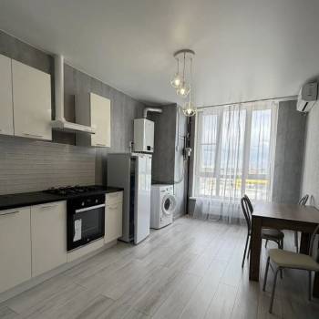 Сдается 2-х комнатная квартира, 55 м²