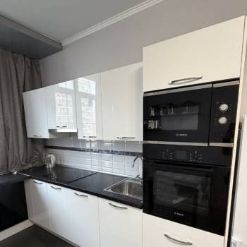 Продается 2-х комнатная квартира, 75 м²