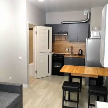 Сдается 1-комнатная квартира, 38 м²