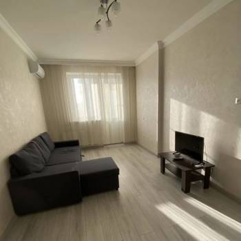 Сдается Многокомнатная квартира, 107 м²