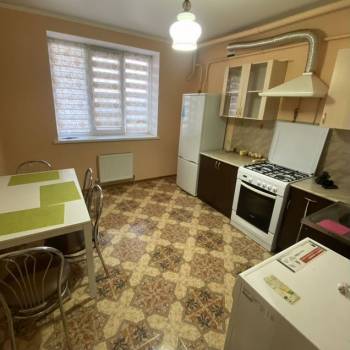 Сдается 2-х комнатная квартира, 60 м²