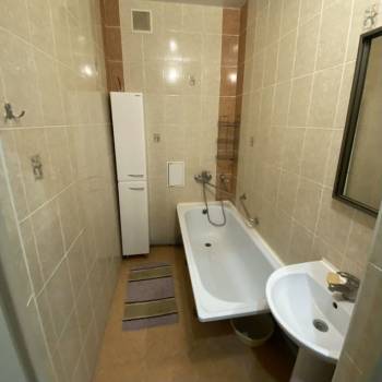 Сдается 2-х комнатная квартира, 60 м²