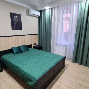 Сдается 1-комнатная квартира, 52 м²