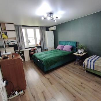 Продается 1-комнатная квартира, 41 м²