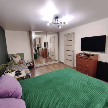 Продается 1-комнатная квартира, 41 м²