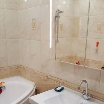 Сдается Многокомнатная квартира, 102 м²