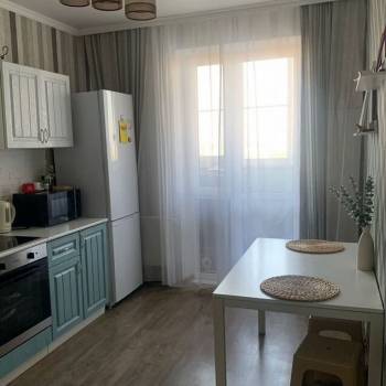 Сдается 1-комнатная квартира, 32,9 м²