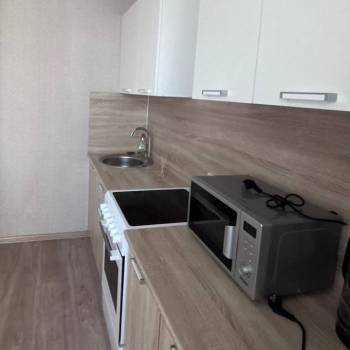 Сдается 1-комнатная квартира, 37 м²