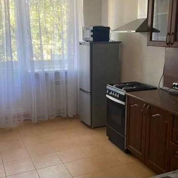 Сдается 1-комнатная квартира, 35 м²