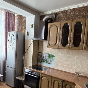 Сдается 1-комнатная квартира, 45 м²