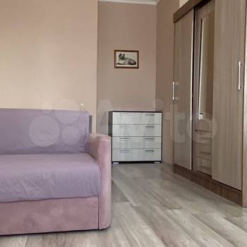 Сдается 1-комнатная квартира, 37 м²