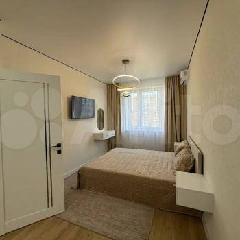 Продается 1-комнатная квартира, 35 м²