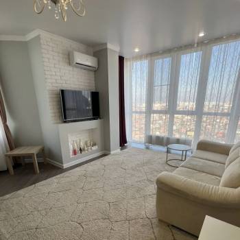 Сдается Многокомнатная квартира, 90 м²