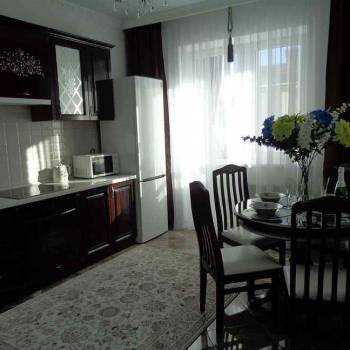 Сдается 1-комнатная квартира, 50 м²