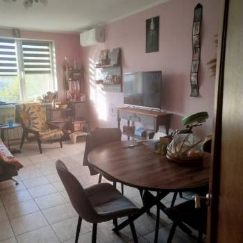 Продается 2-х комнатная квартира, 96 м²