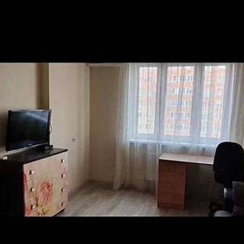 Сдается 1-комнатная квартира, 41 м²