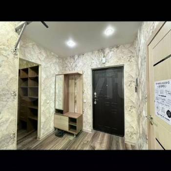 Продается 1-комнатная квартира, 42,1 м²