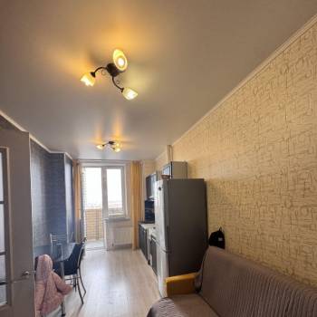 Сдается 1-комнатная квартира, 35 м²