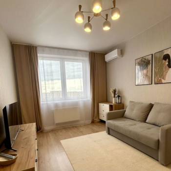 Сдается 1-комнатная квартира, 44 м²