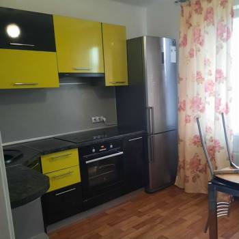 Сдается 1-комнатная квартира, 40 м²