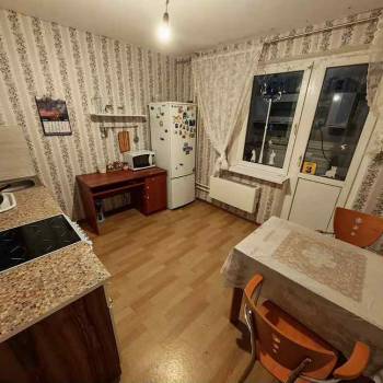 Сдается 2-х комнатная квартира, 67 м²