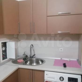 Сдается 1-комнатная квартира, 35 м²