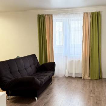 Сдается 1-комнатная квартира, 40 м²