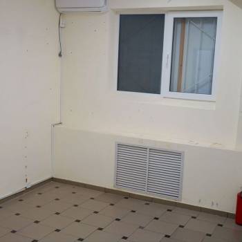 Сдается Нежилое помещение, 18 м²