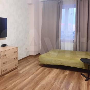 Сдается 1-комнатная квартира, 43 м²