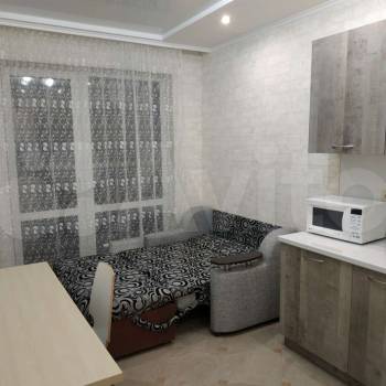 Сдается 1-комнатная квартира, 48 м²