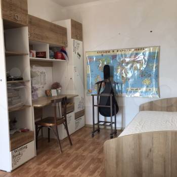 Продается 1-комнатная квартира, 35 м²