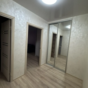 Сдается 1-комнатная квартира, 43 м²