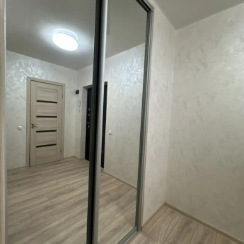 Сдается 1-комнатная квартира, 43 м²