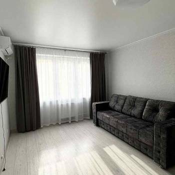 Сдается 1-комнатная квартира, 39 м²