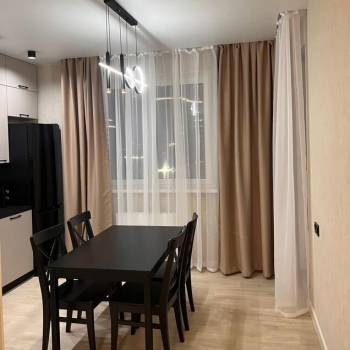 Сдается Многокомнатная квартира, 80 м²