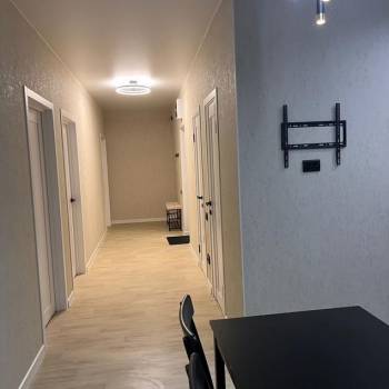 Сдается Многокомнатная квартира, 80 м²