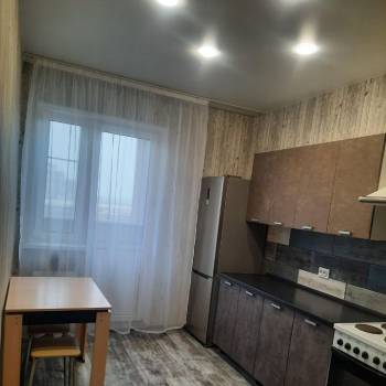 Сдается 1-комнатная квартира, 36,4 м²