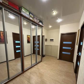 Продается 2-х комнатная квартира, 74,5 м²