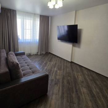 Продается 2-х комнатная квартира, 65 м²