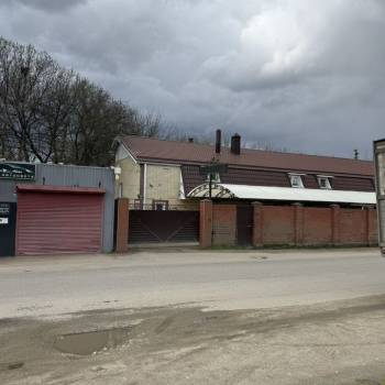 Сдается Нежилое помещение, 250 м²