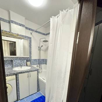 Сдается 2-х комнатная квартира, 56 м²