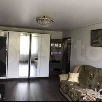 Продается 1-комнатная квартира, 33 м²