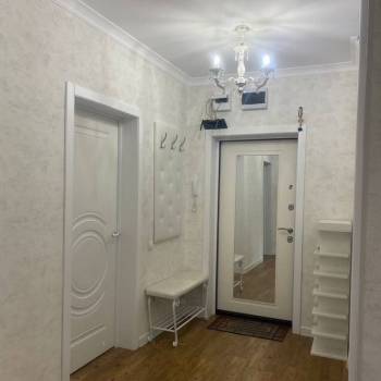 Продается 2-х комнатная квартира, 70 м²