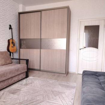 Продается 2-х комнатная квартира, 80 м²