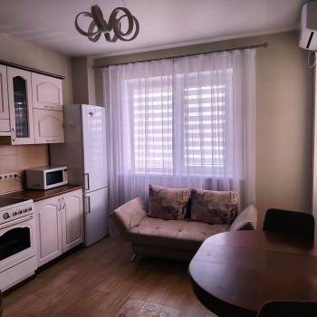 Продается 2-х комнатная квартира, 80 м²